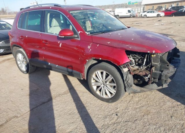 2011 VOLKSWAGEN Tiguan