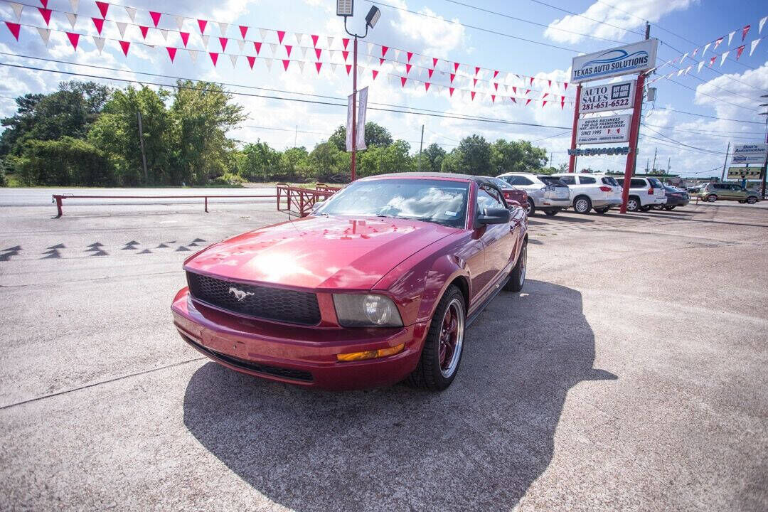2005 FORD Mustang