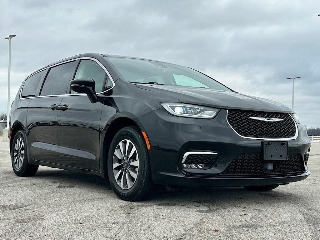 2024 CHRYSLER Pacifica