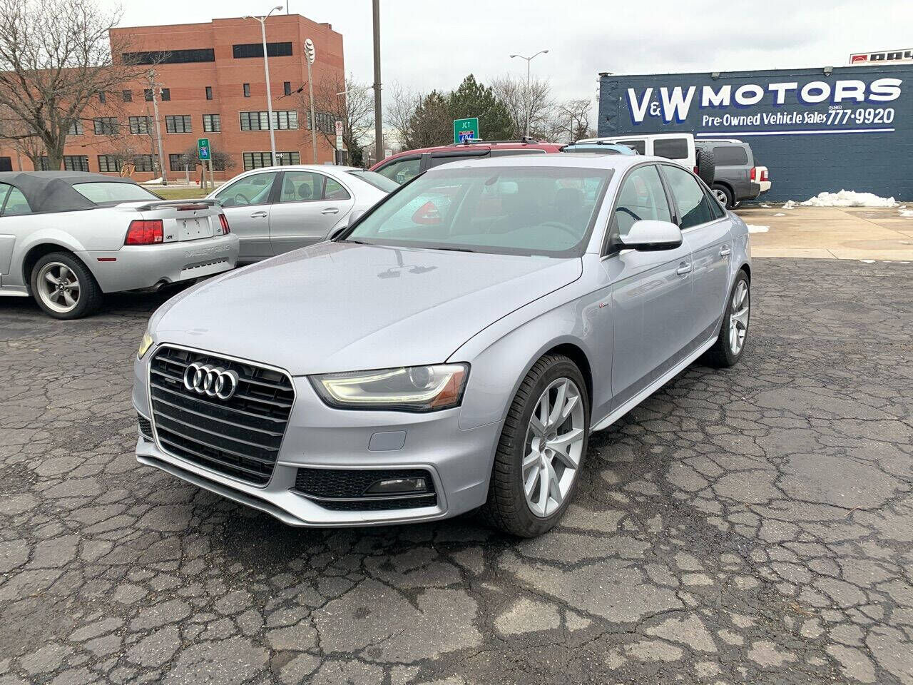 2015 AUDI A4