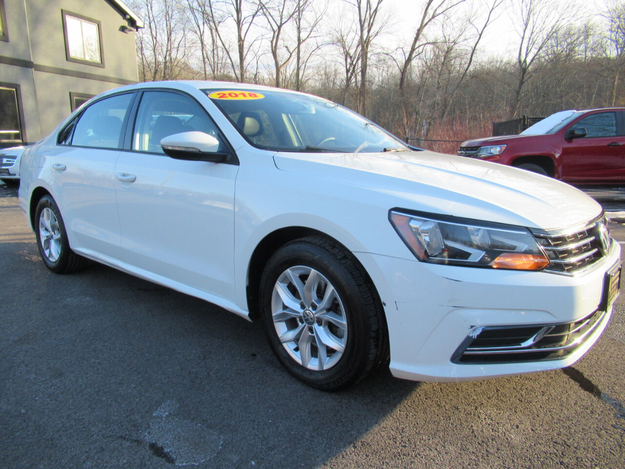 2018 VOLKSWAGEN Passat