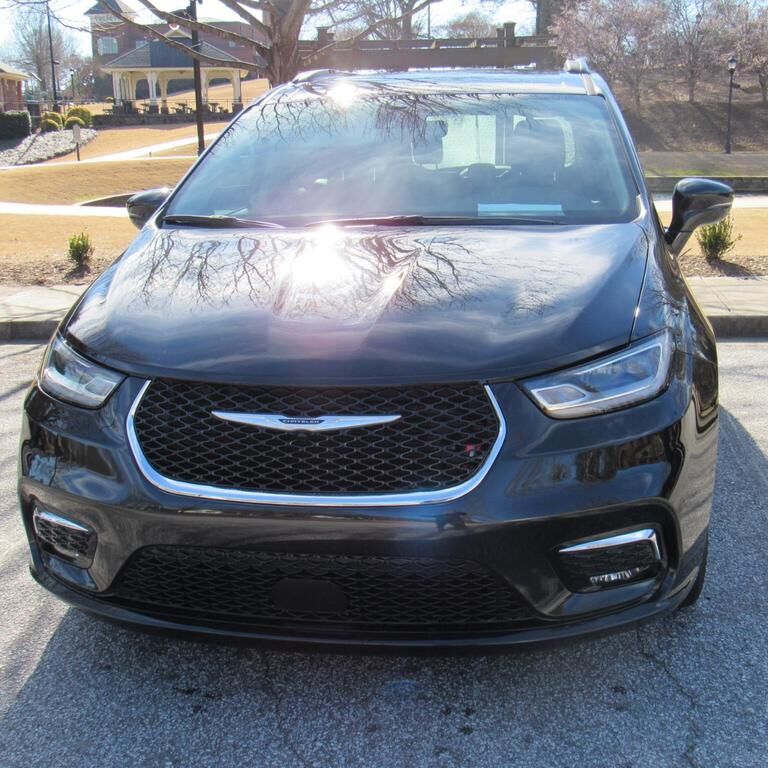 2022 CHRYSLER Pacifica