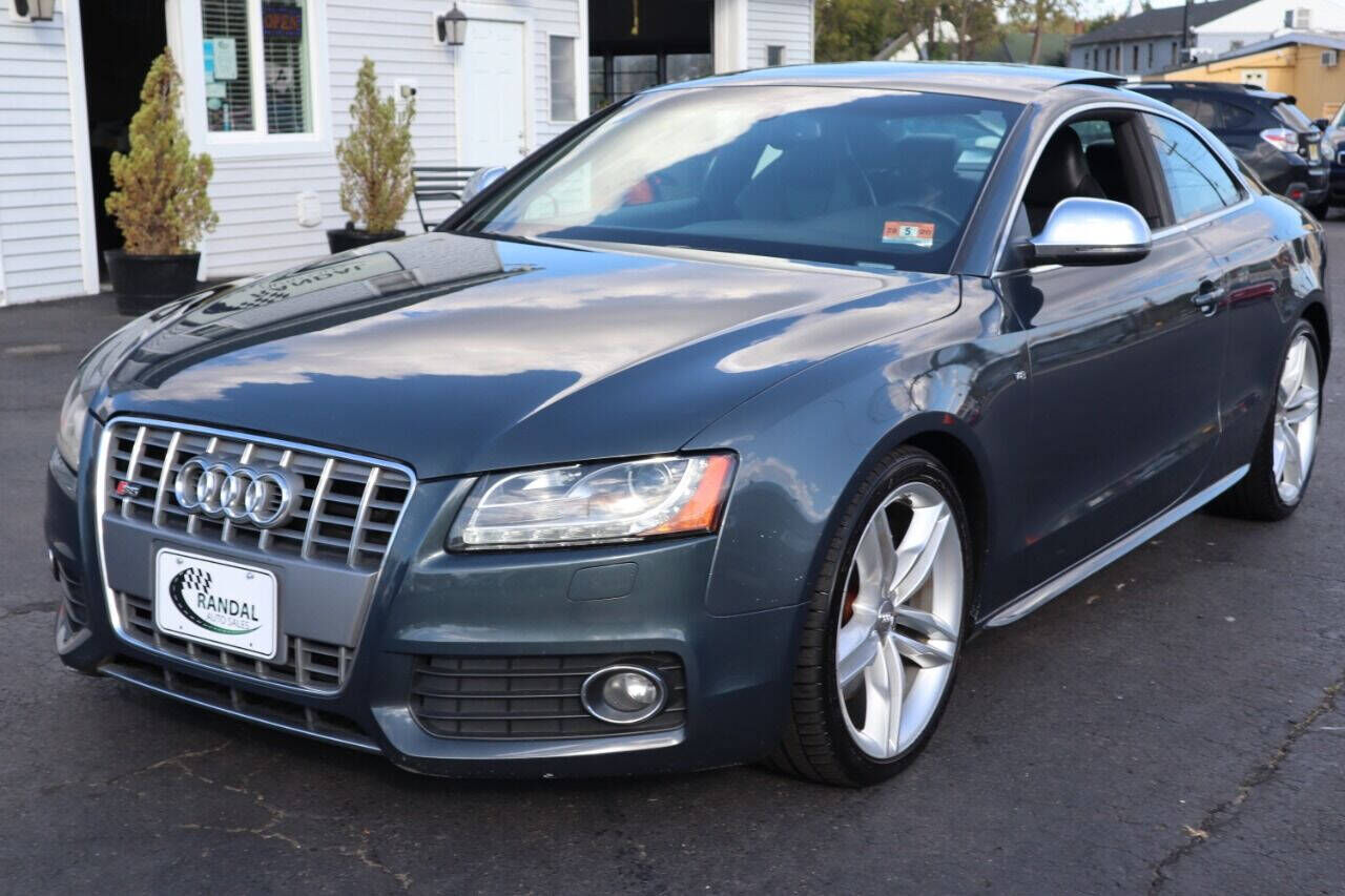 2009 AUDI S5