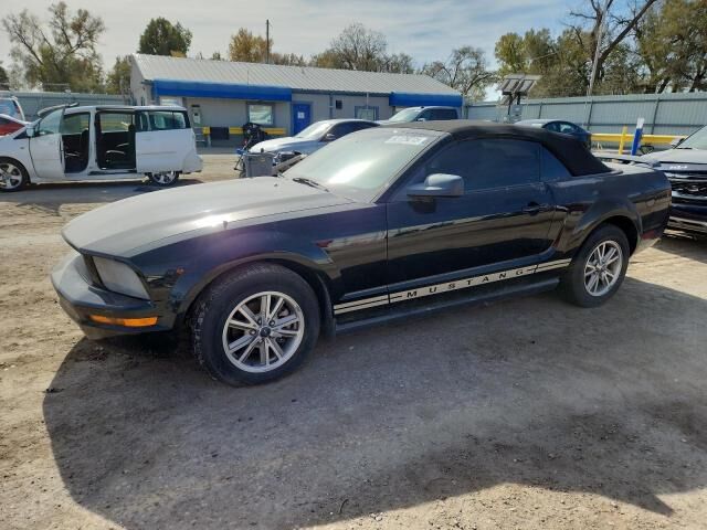 2005 FORD Mustang