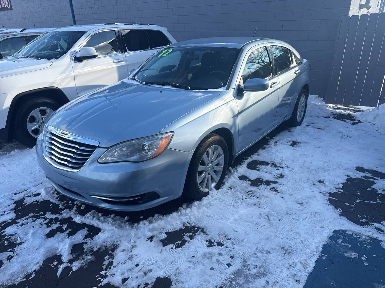 2012 CHRYSLER 200