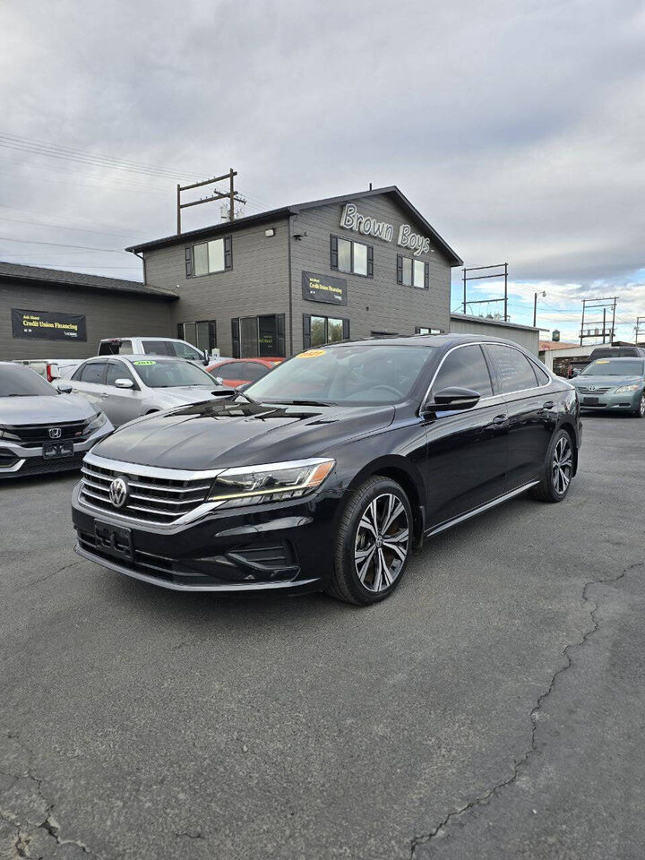 2021 VOLKSWAGEN Passat