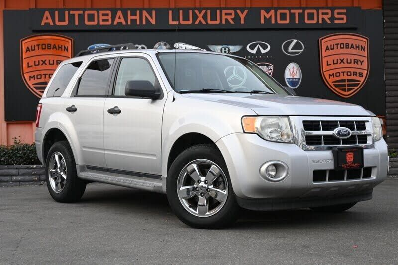 2009 FORD Escape