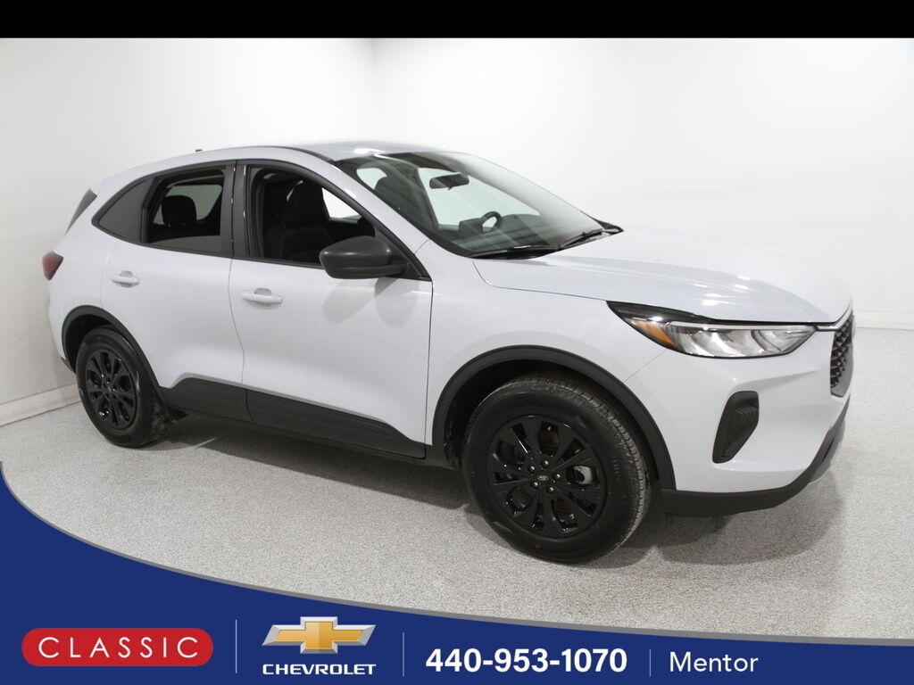 2025 FORD Escape