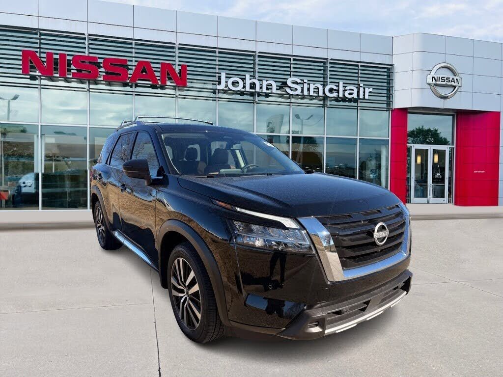 2024 NISSAN Pathfinder
