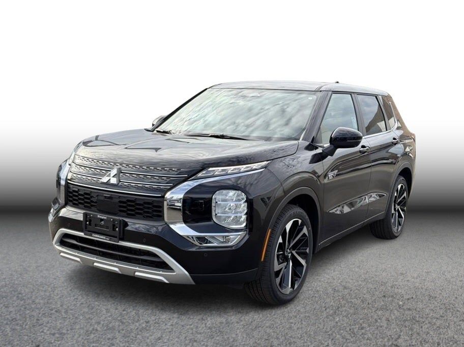 2025 MITSUBISHI Outlander