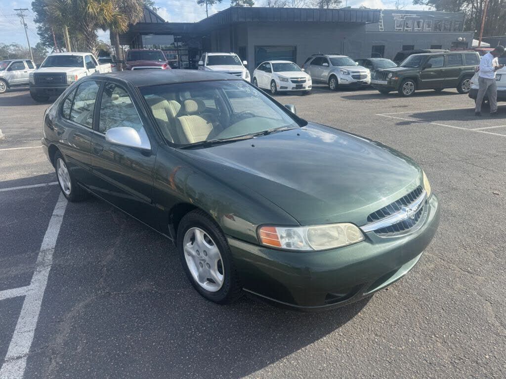 2001 NISSAN Altima