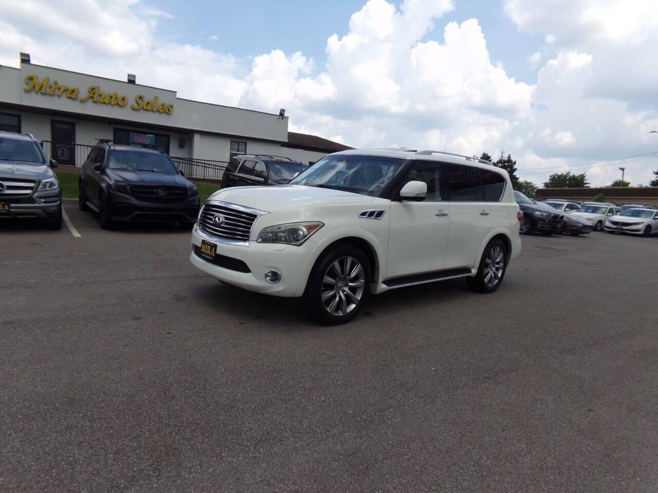 2013 INFINITI QX56