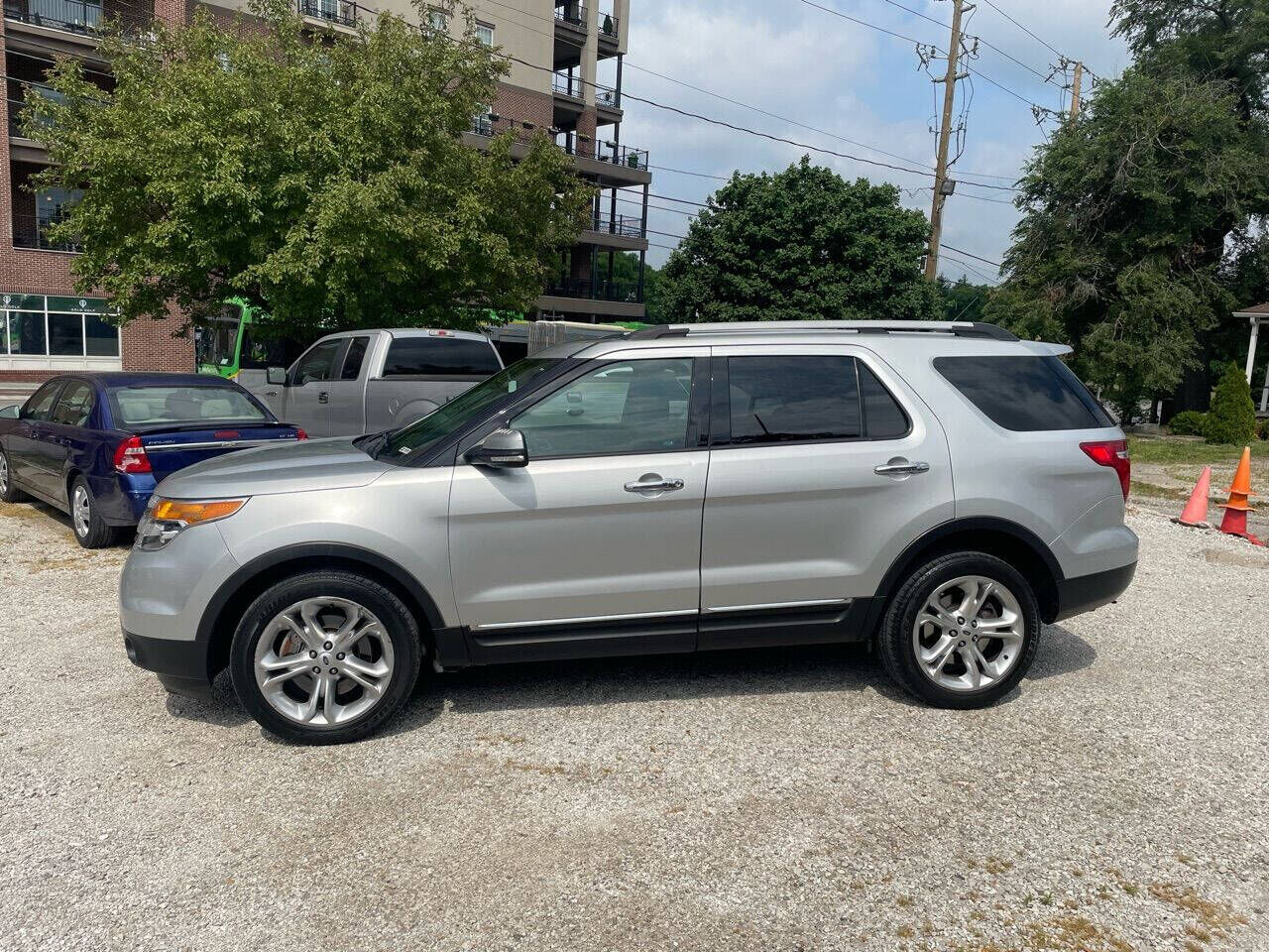 2015 FORD Explorer