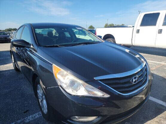 2013 HYUNDAI Sonata