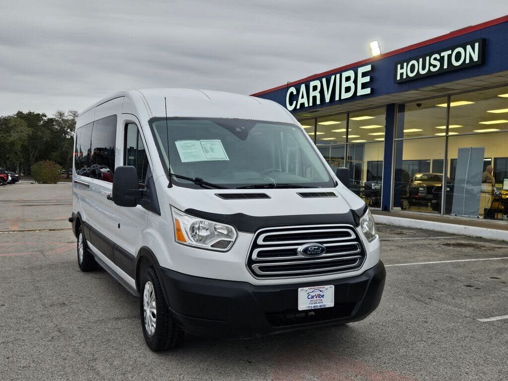 2019 FORD Transit