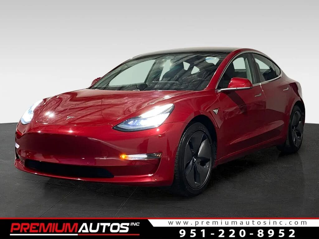 2018 TESLA Model 3