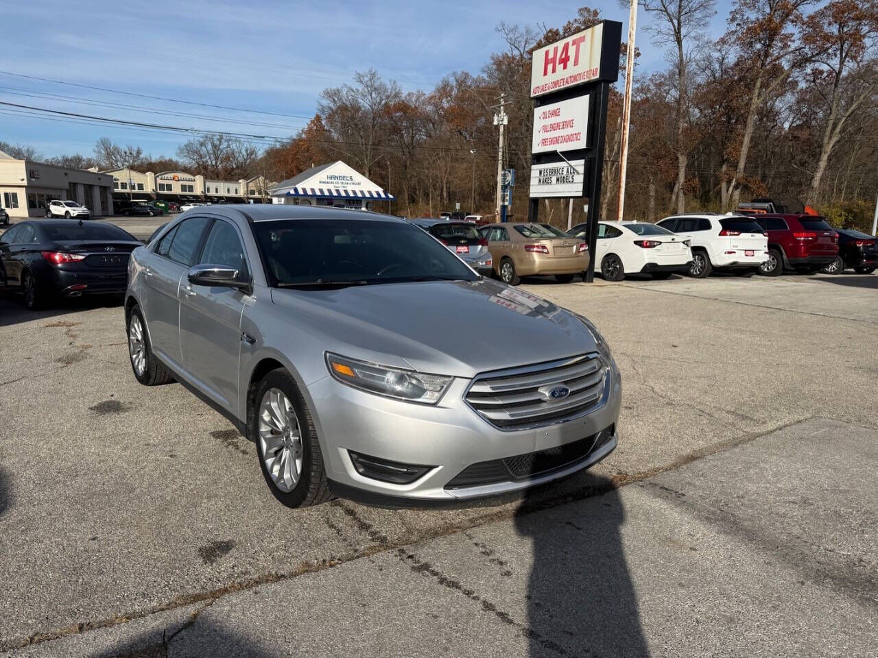 2015 FORD Taurus