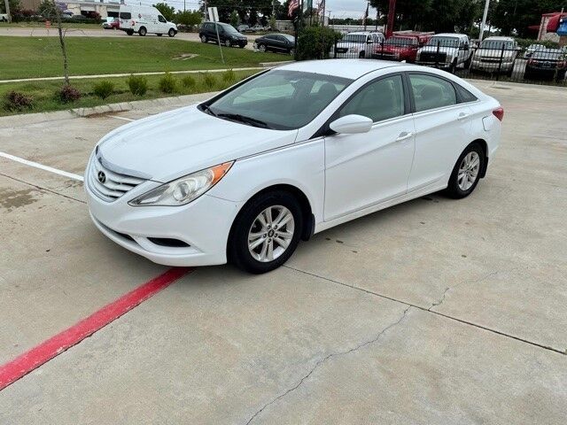 2012 HYUNDAI Sonata