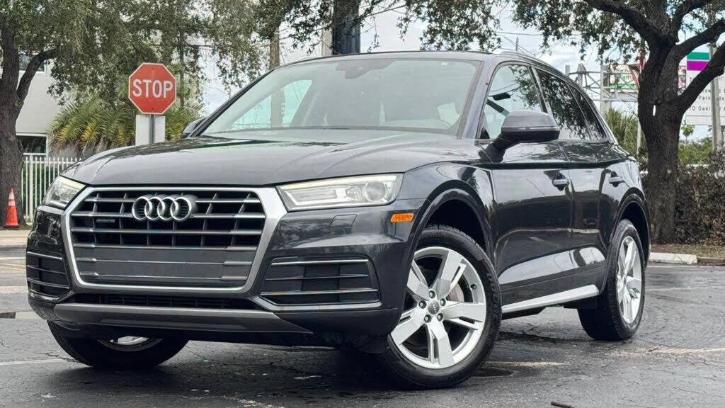 2018 AUDI Q5