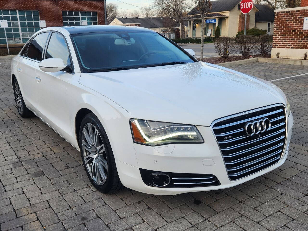 2014 AUDI A8