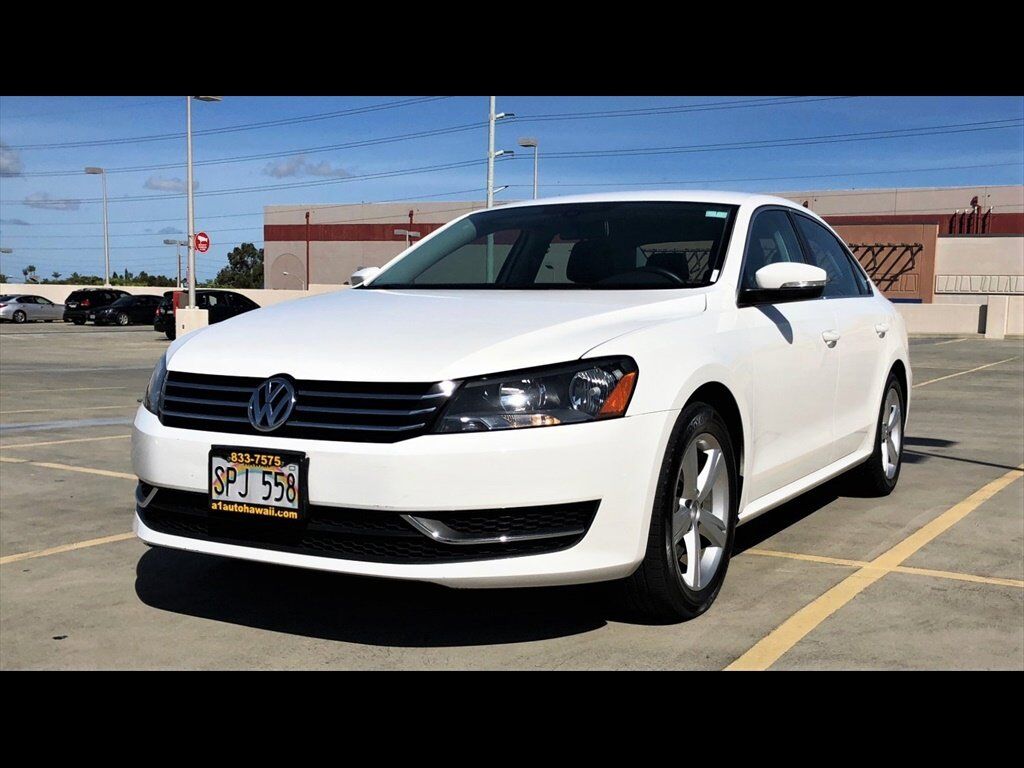 2015 VOLKSWAGEN Passat