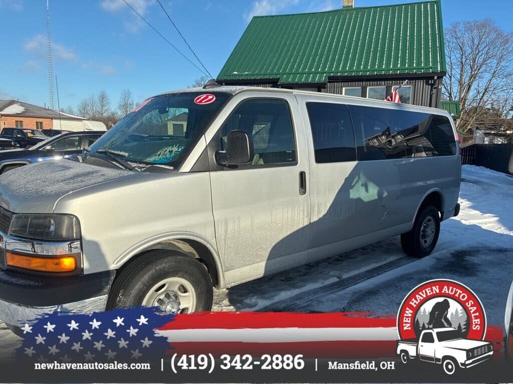 2017 CHEVROLET Express