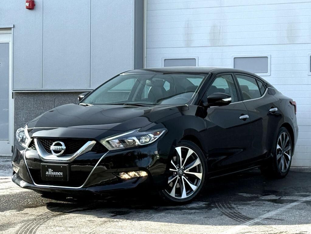 2017 NISSAN Maxima