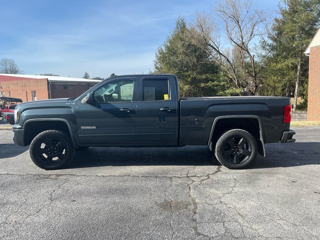 2017 GMC Sierra