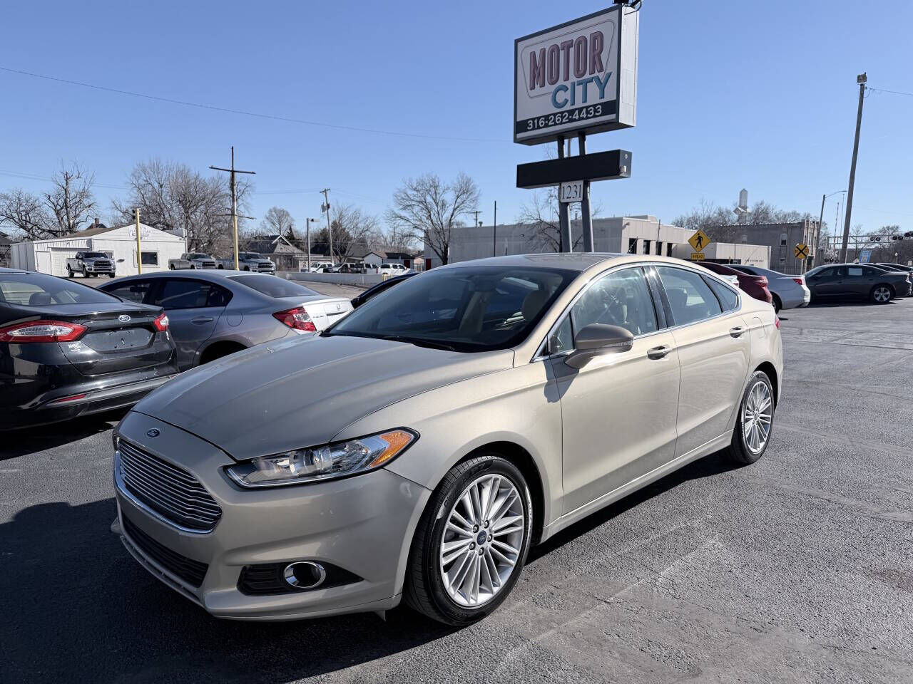 2015 FORD Fusion