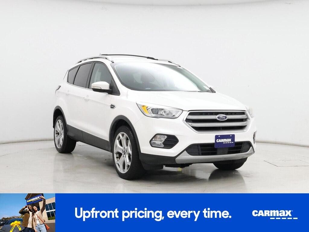 2017 FORD Escape