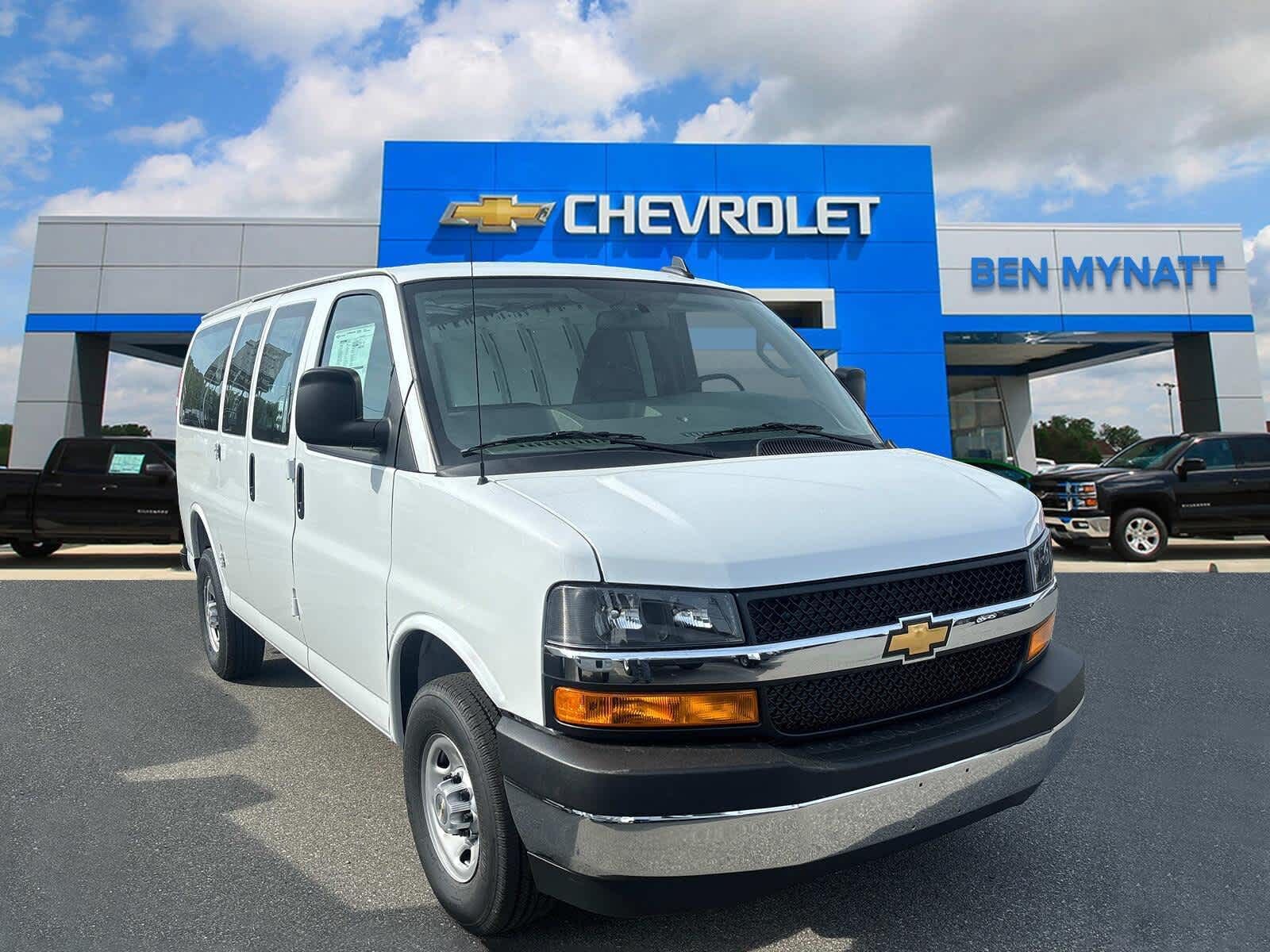 2025 CHEVROLET Express