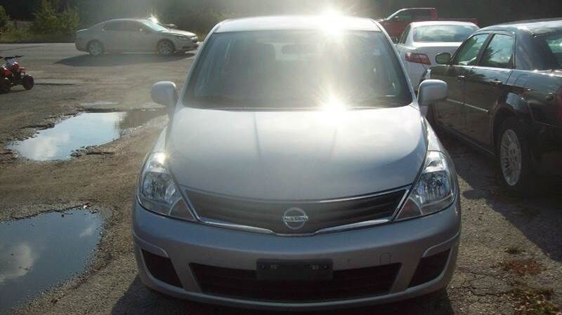 2011 NISSAN Versa