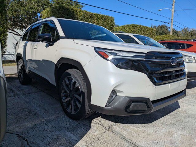 2025 SUBARU Forester