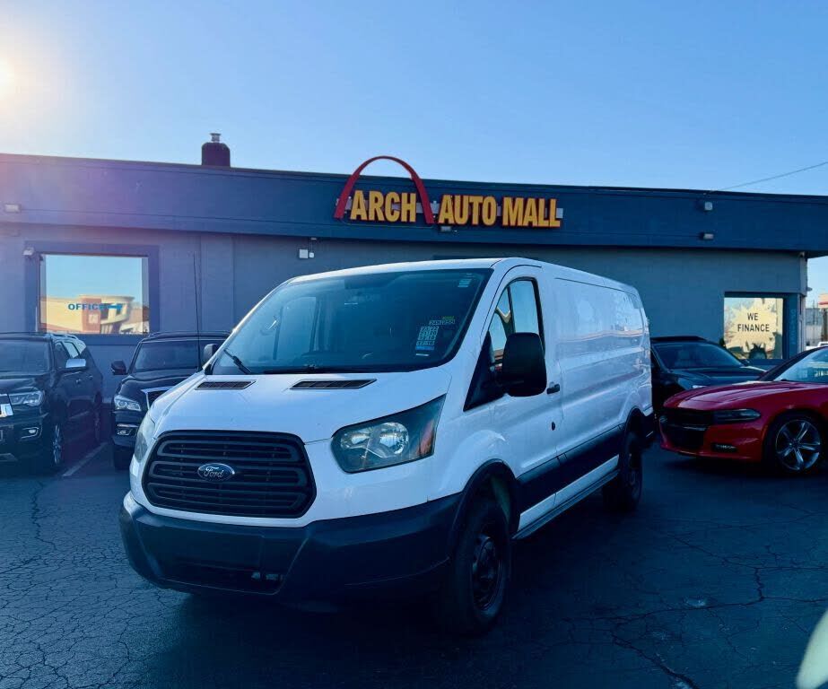 2015 FORD Transit