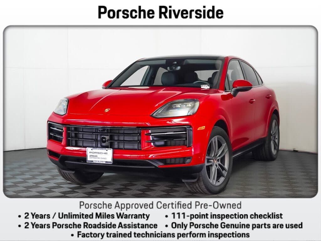 2025 PORSCHE Cayenne