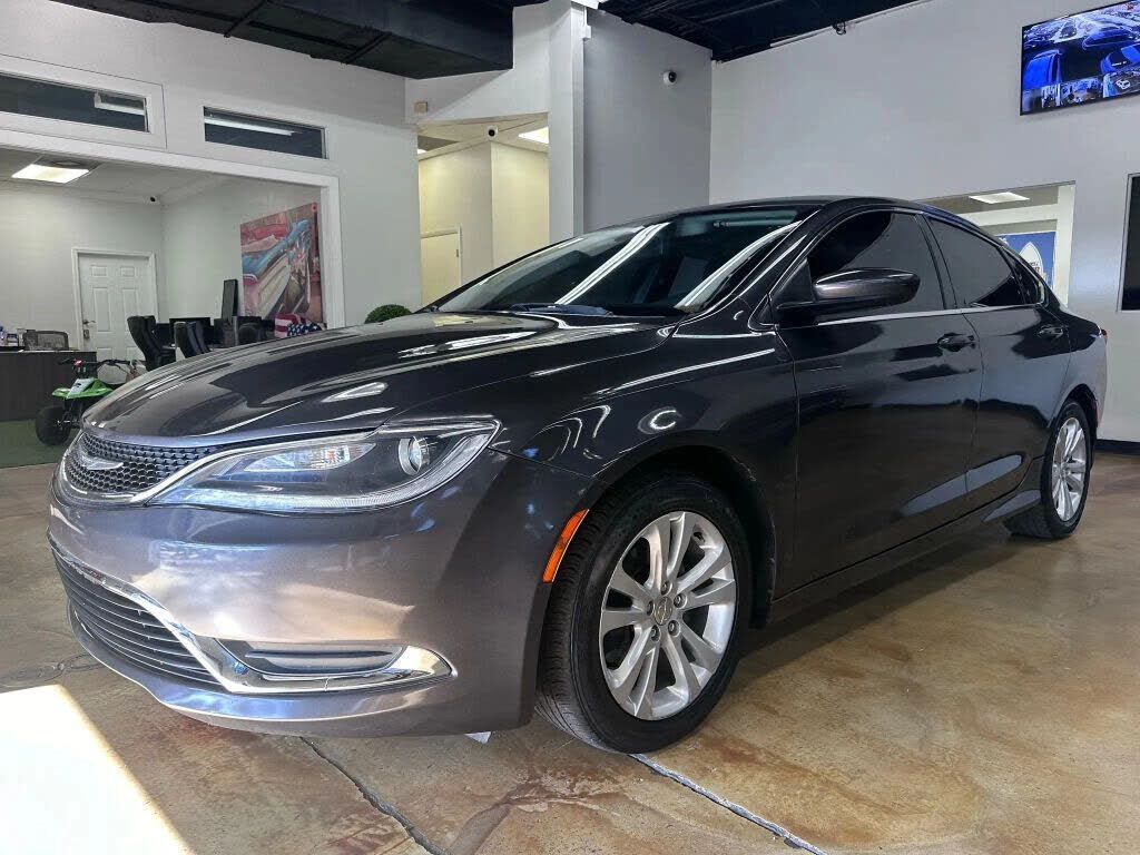 2015 CHRYSLER 200