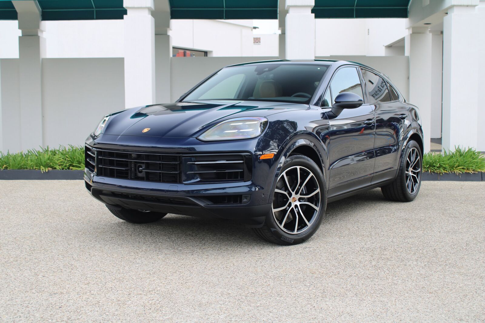2026 PORSCHE Cayenne