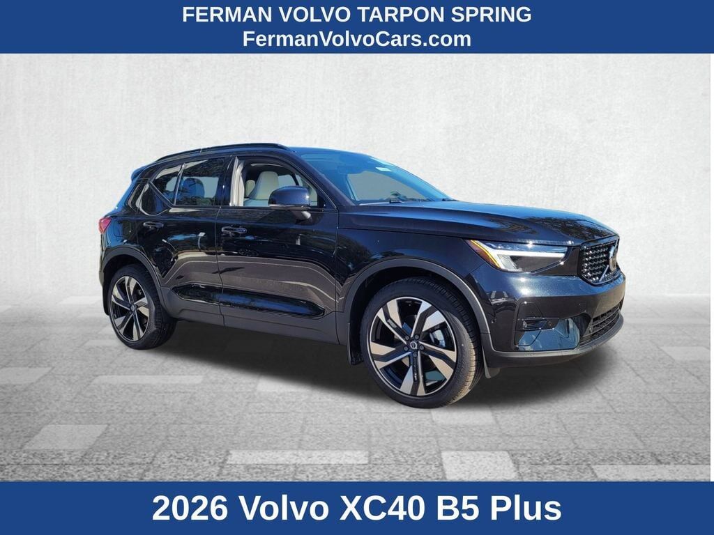 2026 VOLVO XC40