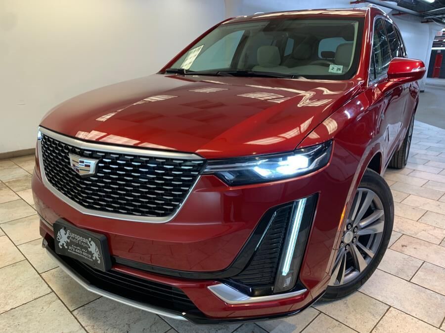 2021 CADILLAC XT6