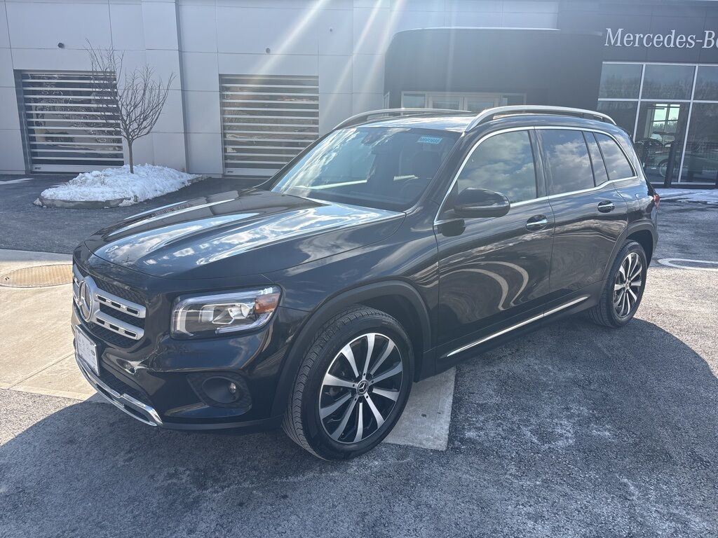 2023 MERCEDES-BENZ GLB-Class