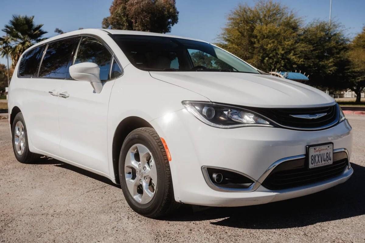 2019 CHRYSLER Pacifica