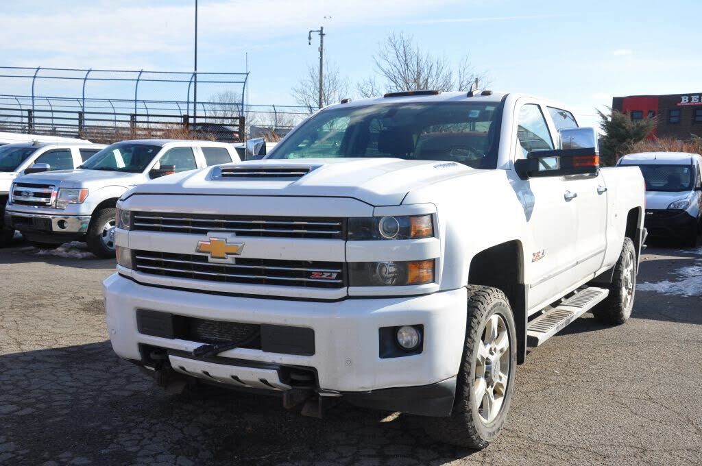 2018 CHEVROLET Silverado