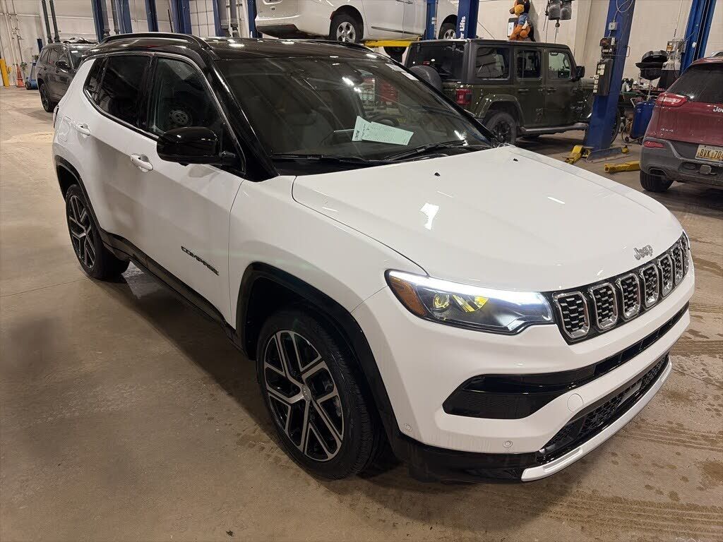 2024 JEEP Compass