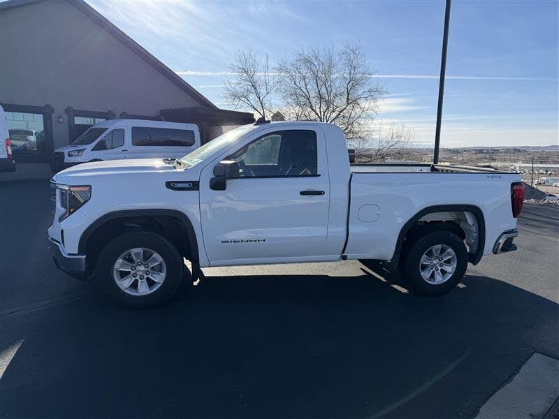 2024 GMC Sierra