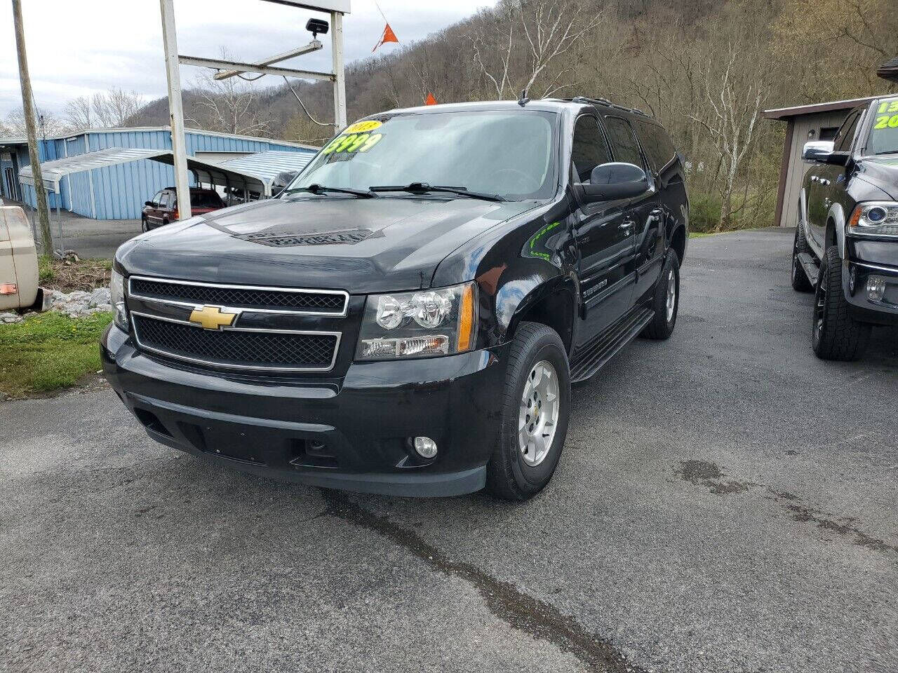 2013 CHEVROLET Suburban