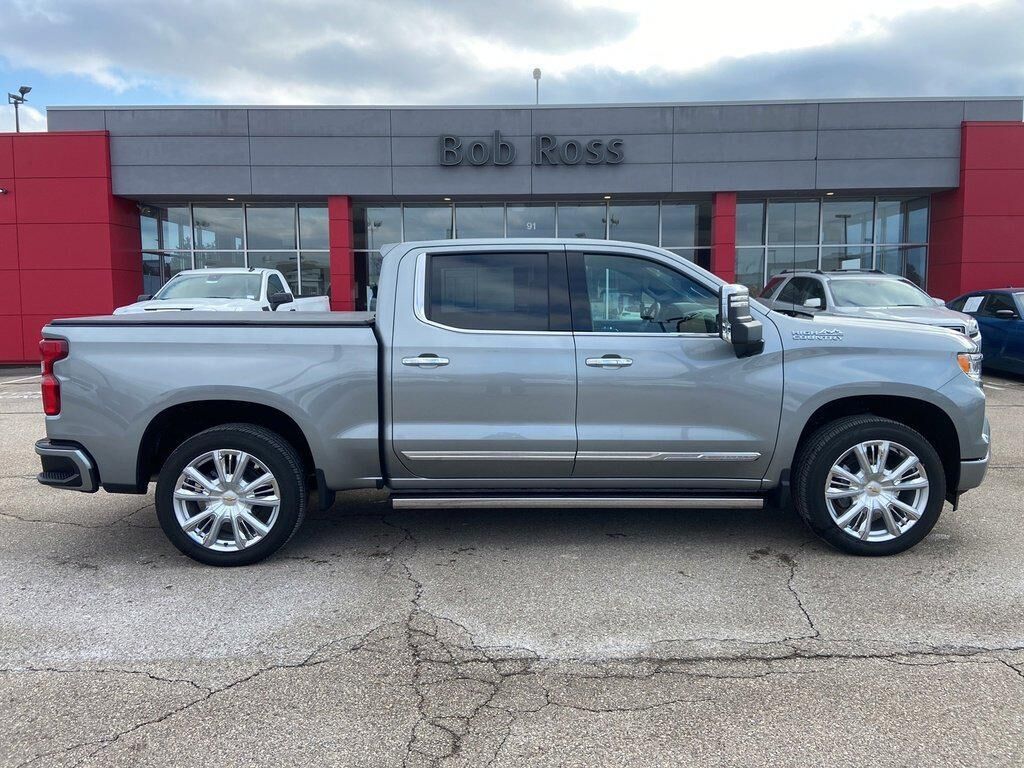 2024 CHEVROLET Silverado