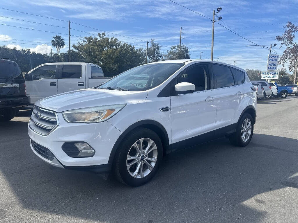 2017 FORD Escape