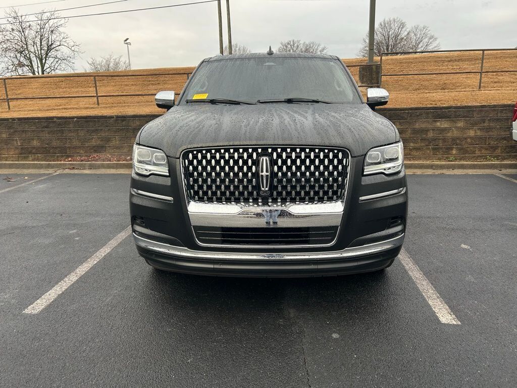 2024 LINCOLN Navigator L
