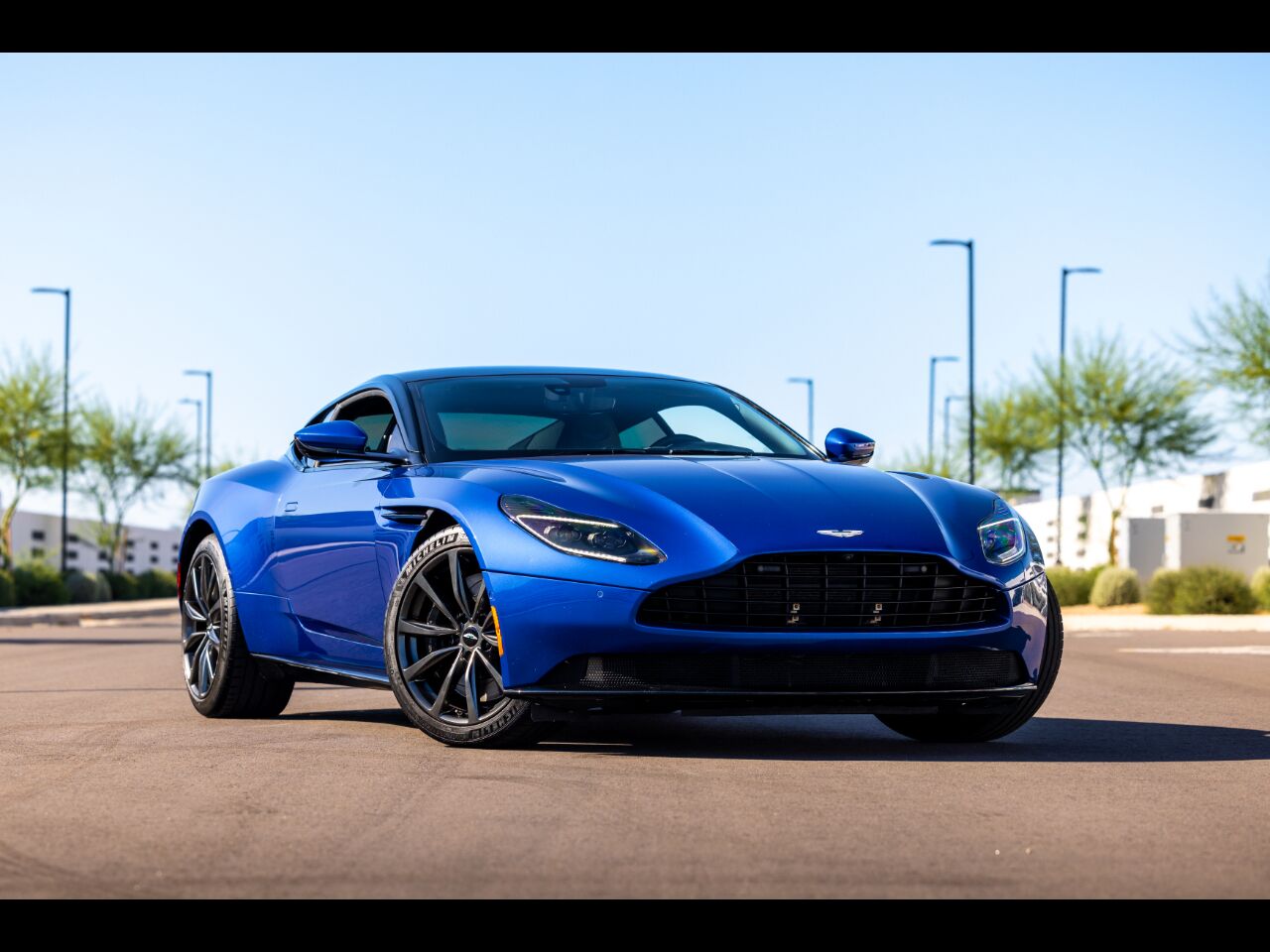 2019 ASTON MARTIN DB11