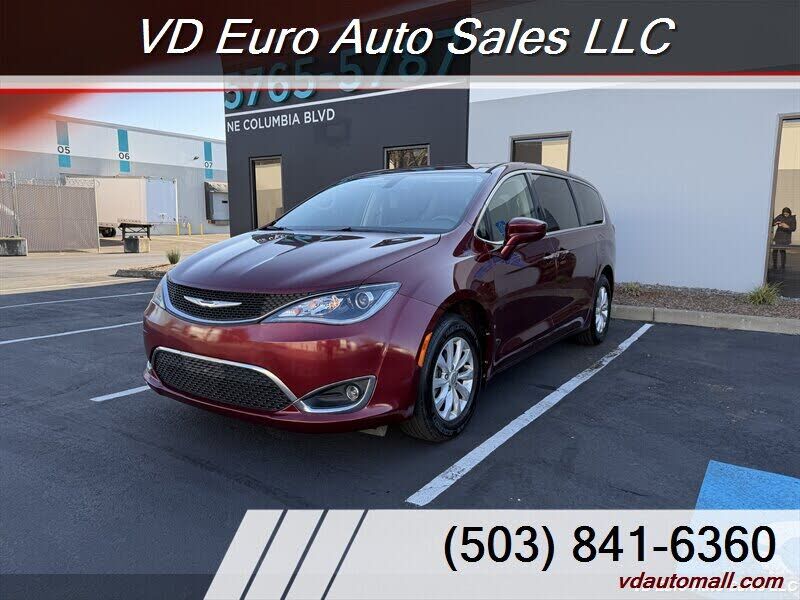 2018 CHRYSLER Pacifica